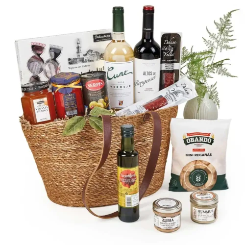 Cesta de Navidad gourmet en capazo con vinos, embutidos, conservas y productos seleccionados – Cucadas Mara Valencia